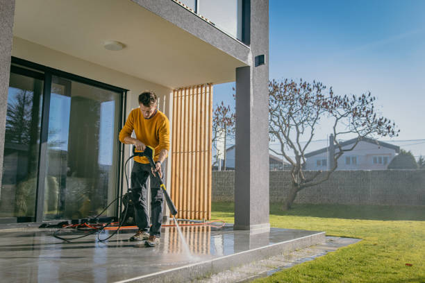 Professional Pressure Washing Services in Navarre Beach, FL